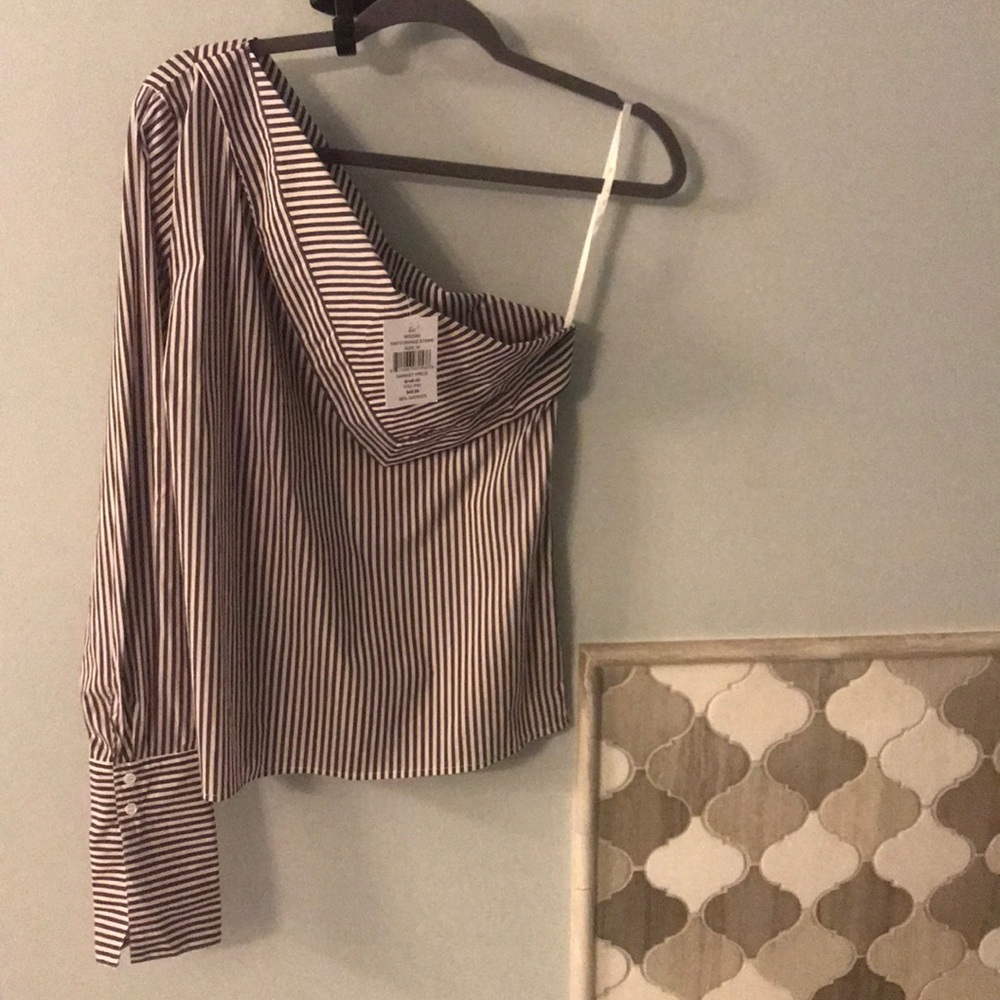 Walter Baker Reggie Top